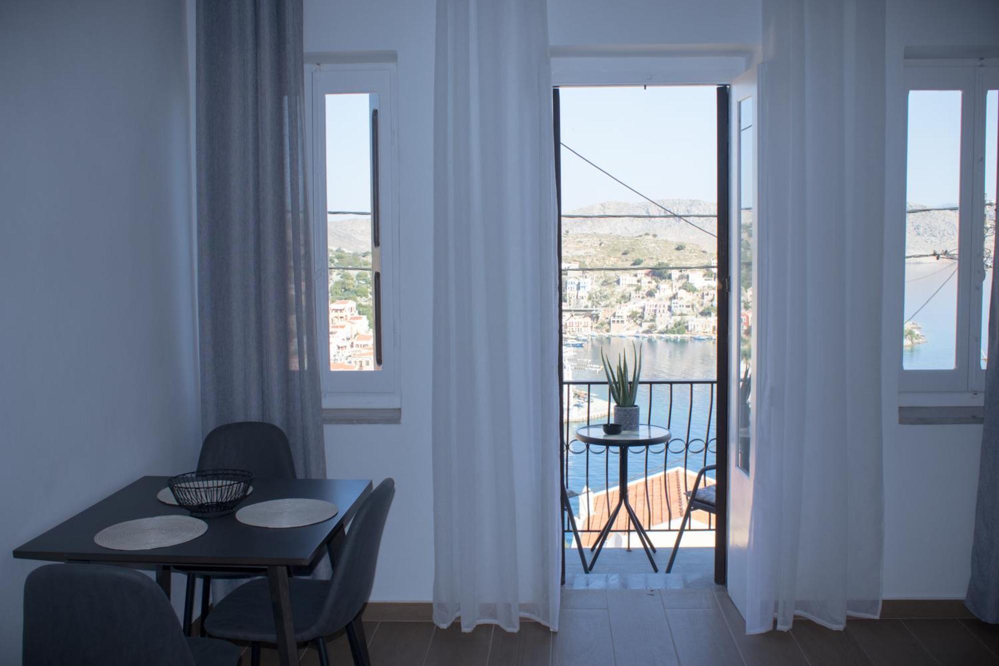 דירות סימי Duchess Harbour View מראה חיצוני תמונה